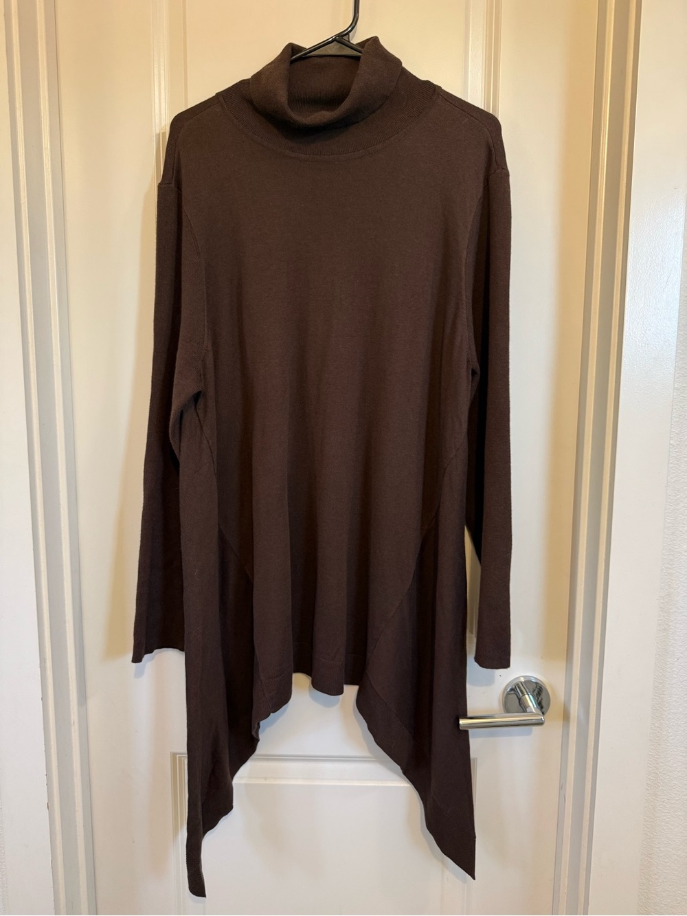 Chico’s Brown Turtleneck Asymmetrical Sweater size 4/XXL Cotton cashmere rayon